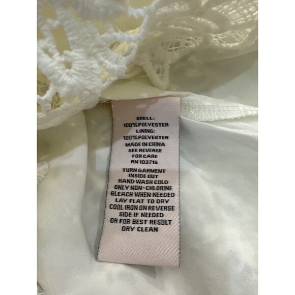 Nanette Nanette Lepore Lace Top – Canola Cream – NWT - Size Medium - Picture 7 of 11